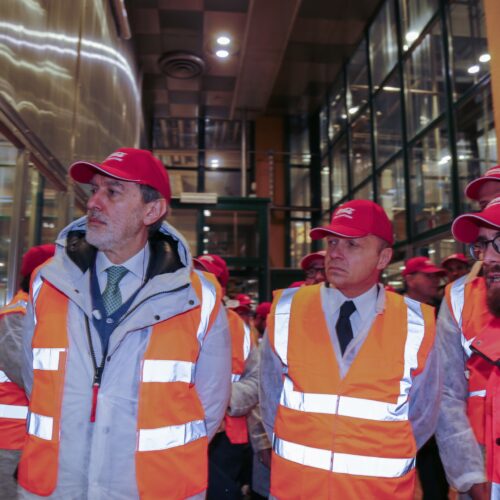 Visita di Marsilio e Lollobrigida negli stabilimenti di Coca Cola e Covalpa