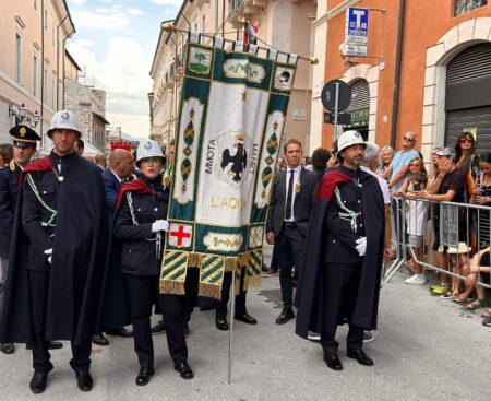 Perdonanza 2024: il corteo della Bolla