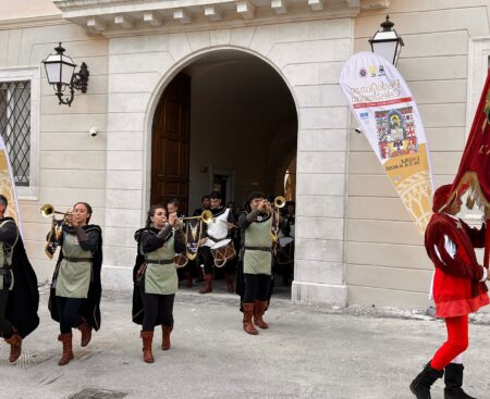 Perdonanza 2024: il corteo della Bolla