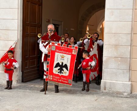 Perdonanza 2024: il corteo della Bolla