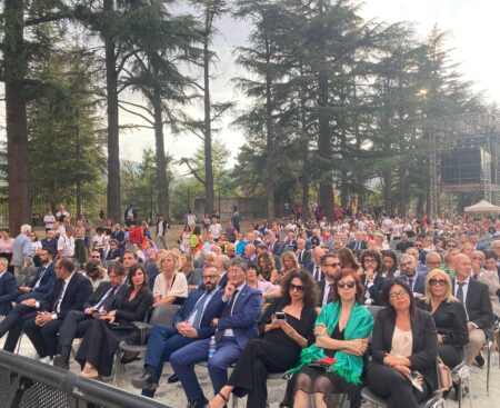 Perdonanza 2024: il corteo della Bolla