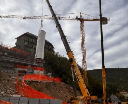 L’Aquila: installazione antenna ponte Belvedere 11 ottobre 2024