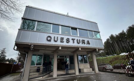 Locali pubblici: intimata la sospensione dell’attività ad un esercizio aquilano