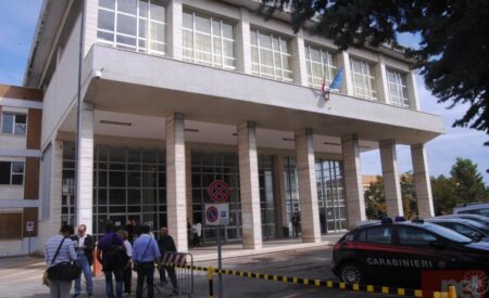 Tentata estorsione a Sigismondi, due condanne e due assoluzioni