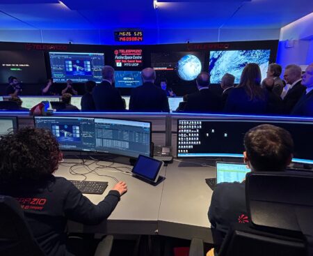 Telespazio: visita del commissario europeo per la Difesa e lo Spazio Andrius Kubilius