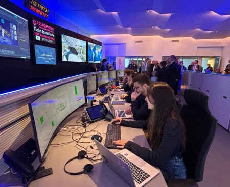 Telespazio: visita del commissario europeo per la Difesa e lo Spazio Andrius Kubilius