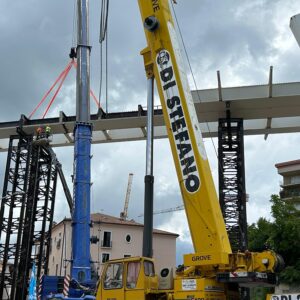 L’Aquila: montaggio impalcato ponte Belvedere