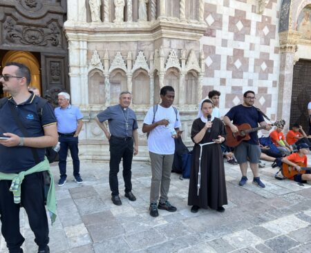 Giubileo dei Giovani: oltre trecento in pellegrinaggio a Collemaggio
