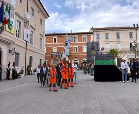 731^ Perdonanza Celestiniana, corteo della Bolla e apertura Porta Santa
