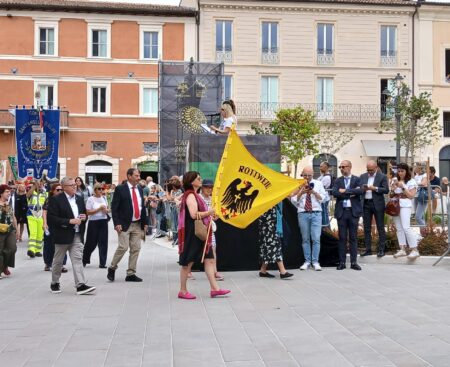 731^ Perdonanza Celestiniana, corteo della Bolla e apertura Porta Santa