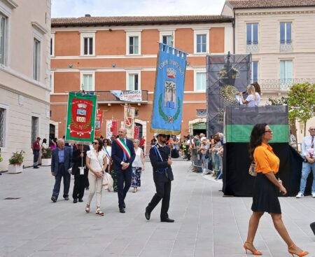 731^ Perdonanza Celestiniana, corteo della Bolla e apertura Porta Santa