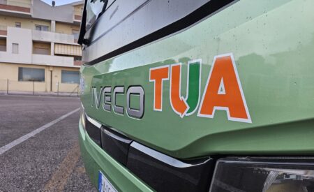 Tua: entrano in servizio 40 nuovi autobus a metano