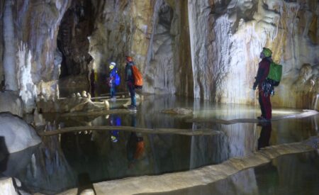 Carsoli: oltre 30 speleologi impegnati in un’esplorazione nella Grotta Grande dei Cervi