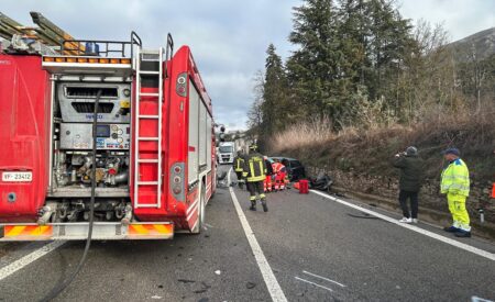 L’Aquila, incidente sulla ss.80 a Cansatessa: due feriti in ospedale