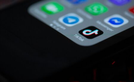 Scontri Torino: la frase shock del leghista abruzzese accende la politica