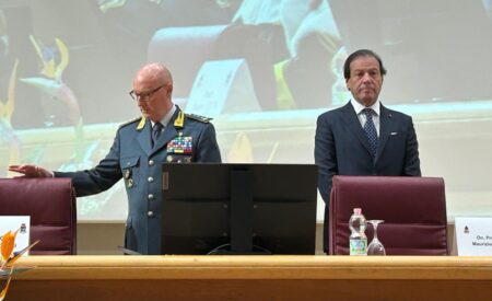 L’Aquila: il viceministro Leo apre l’anno accademico della scuola Gdf