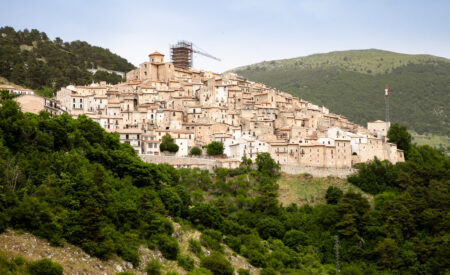 Caro gas e comuni montani aquilani: «Non lasciateci soli»