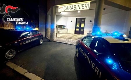 Ruba al supermercato e aggredisce guardia giurata: un arresto ad Avezzano