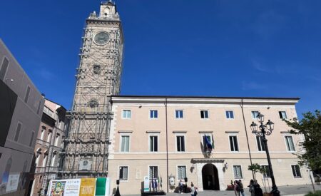 Graduatorie esterne, SI-AVS: «Comune bandisca concorsi propri»