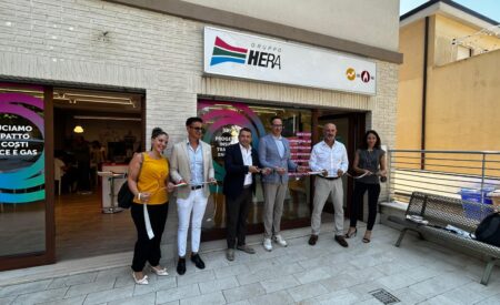 Hera punta sulla prossimità, un nuovo sportello nel centro storico dell’Aquila