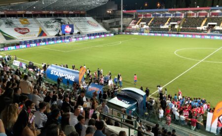 L’Aquila, partita del Cuore: stadio tutto esaurito, vince la solidarietà