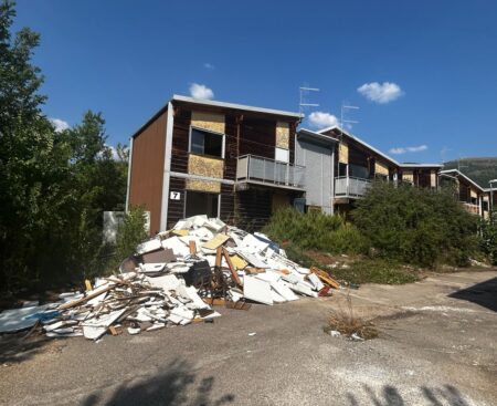 L’Aquila: degrado ambientale ai Map di Cansatessa