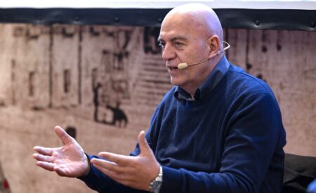 “Una biografia di periferia”: Marco Rizzo presenta il suo libro a L’Aquila
