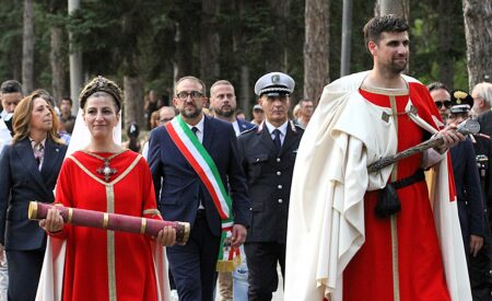 Perdonanza 2026: il Corteo della Bolla nelle fotografie di Marcello Spimpolo