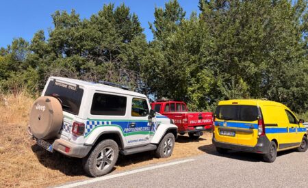 Incendio tra Lucoli e Roio, opposizioni all’attacco: «Rogo sottovalutato»