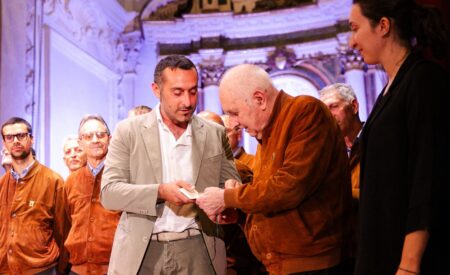 L’Aquila: il sigillo della città al maestro Pedrotti del coro della Sat