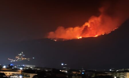 Incendio del Morrone, Sinistra Italiana: «Si apra una riflessione su prevenzione e formazione»