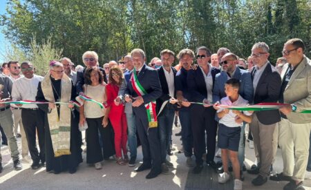 Scoppito: taglio del nastro per la nuova sede comunale
