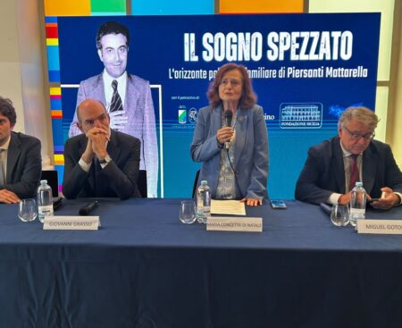 Il sogno spezzato: mostra su Piersanti Mattarella all’Emiciclo