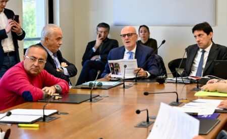 Bus L’Aquila-Roma in commissione Vigilanza: «Tua blocchi gli aumenti»